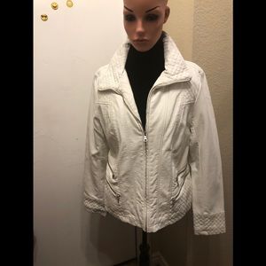 New White Faux Leather Driving Posh Jacket!!